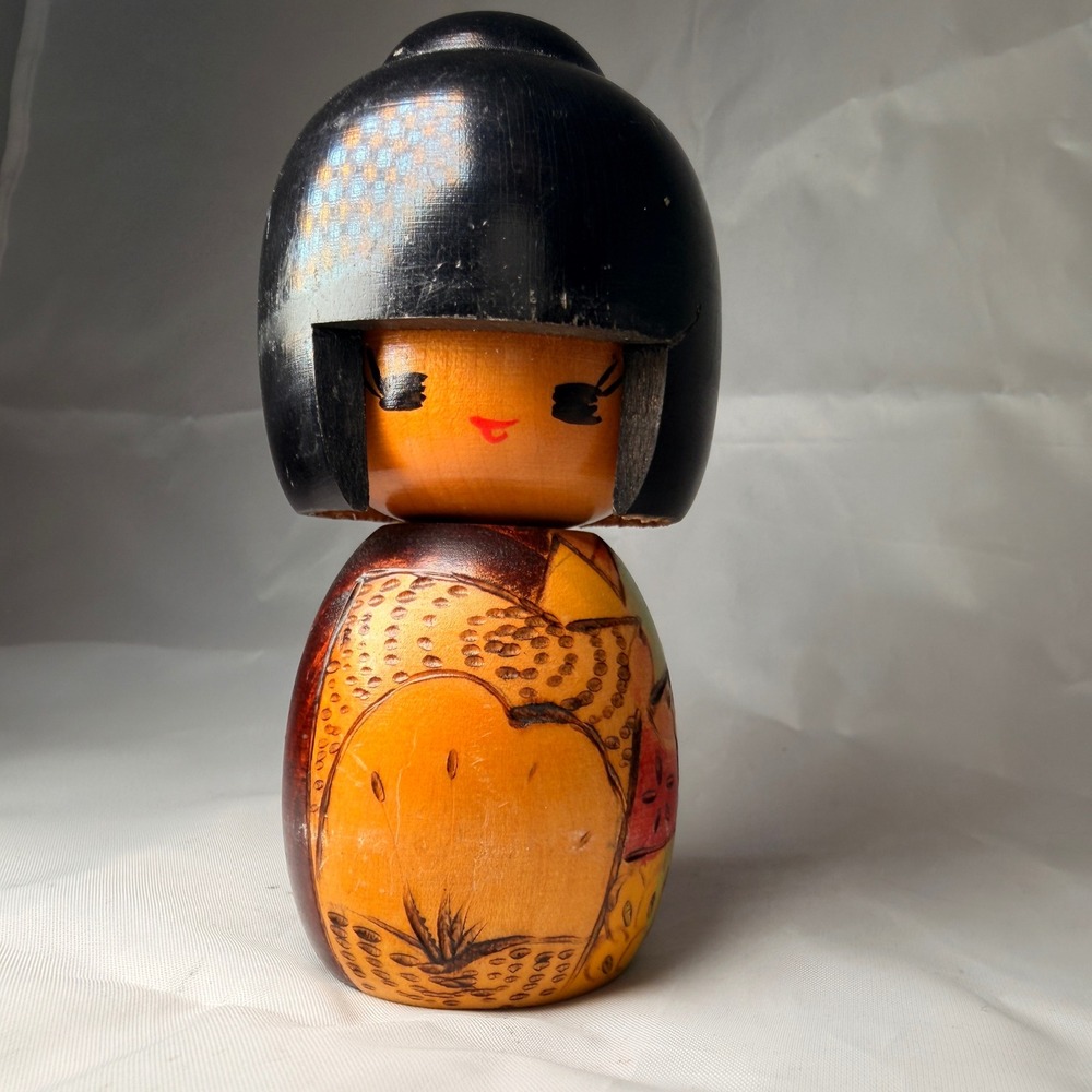 VTG Japanese Sosaku Kokeshi Doll 4.25in Okappa Girl Floral Kimono Folk Art Shōwa